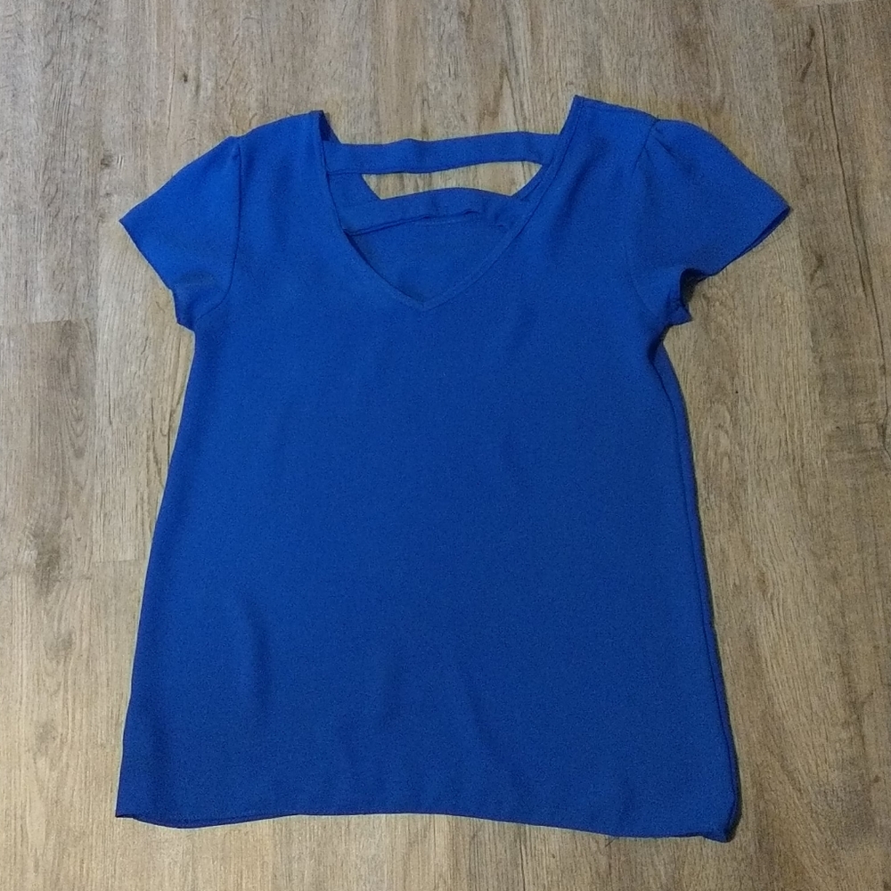 Blouse - Picture 2 of 3